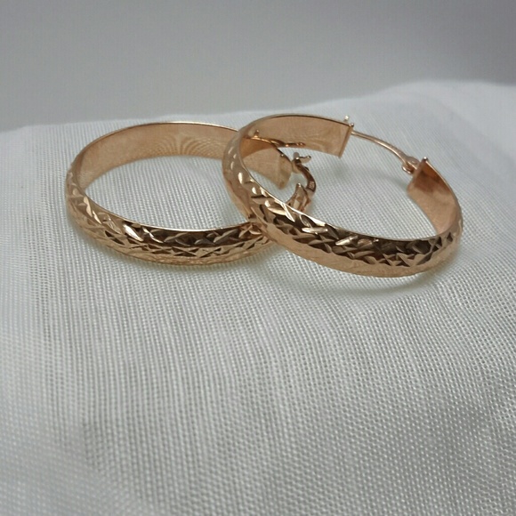 Jewelry - ROSE GOLD DIAMOND CUT HOOP EARRINGS